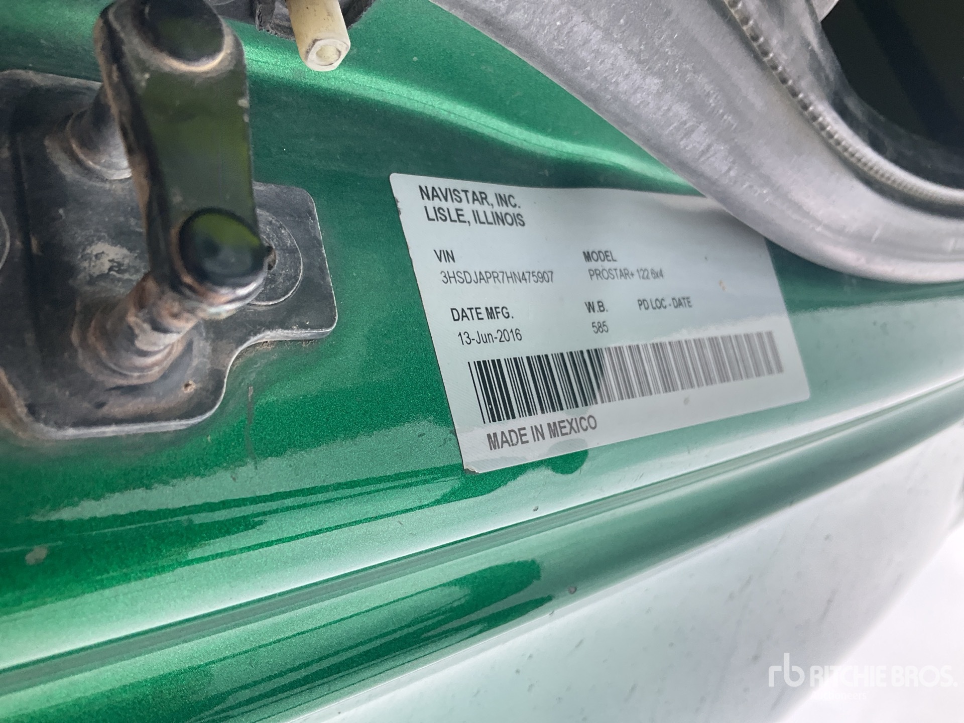 Photo of a 2017 International PROSTAR+ 122