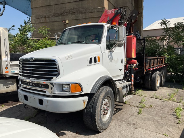 2006 Fassi F270A.22 21164 lb Knuckle Boom on 2006 Sterling L9500 6x4 Boom Truck (Inoperable) 2006 Fassi F270A.22 21164 lb Knuckle Boom on 2006 Sterling L9500 6x4 Boom Truck (Inoperable)