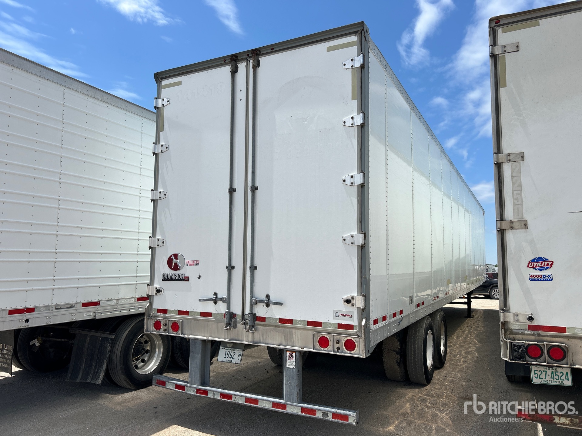 General Appearance with Picture, Right Rear Corner