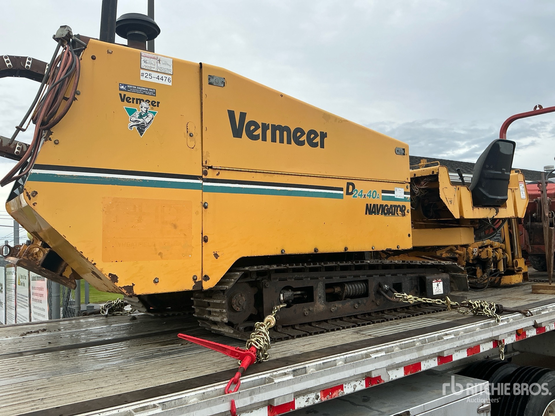 Photo of a 2000 Vermeer D24X40
