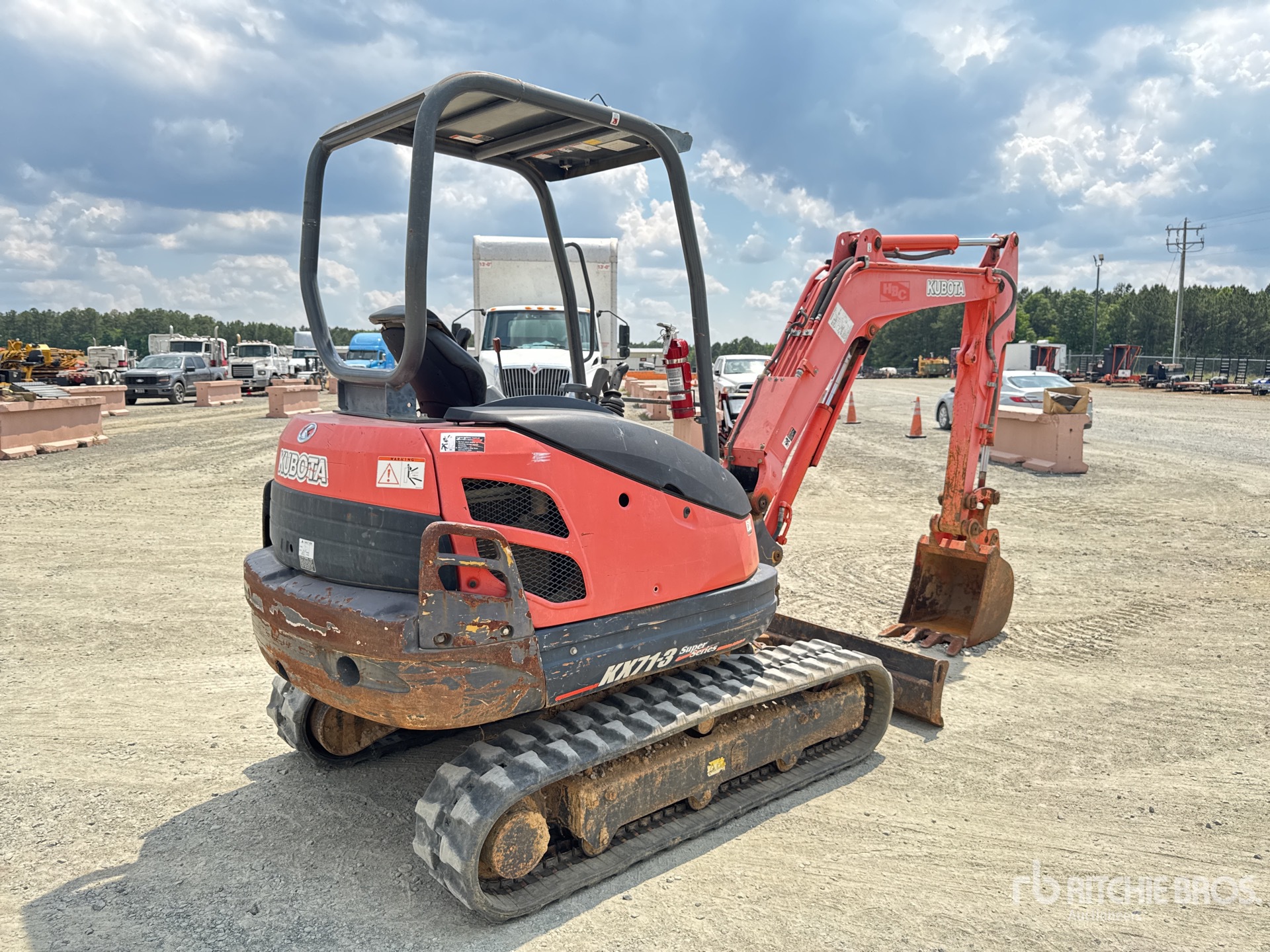 General Appearance with Picture, Right Rear Corner