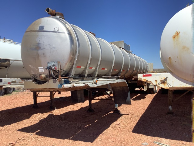 1981 Heil 5000 gal T/A Tanker Trailer