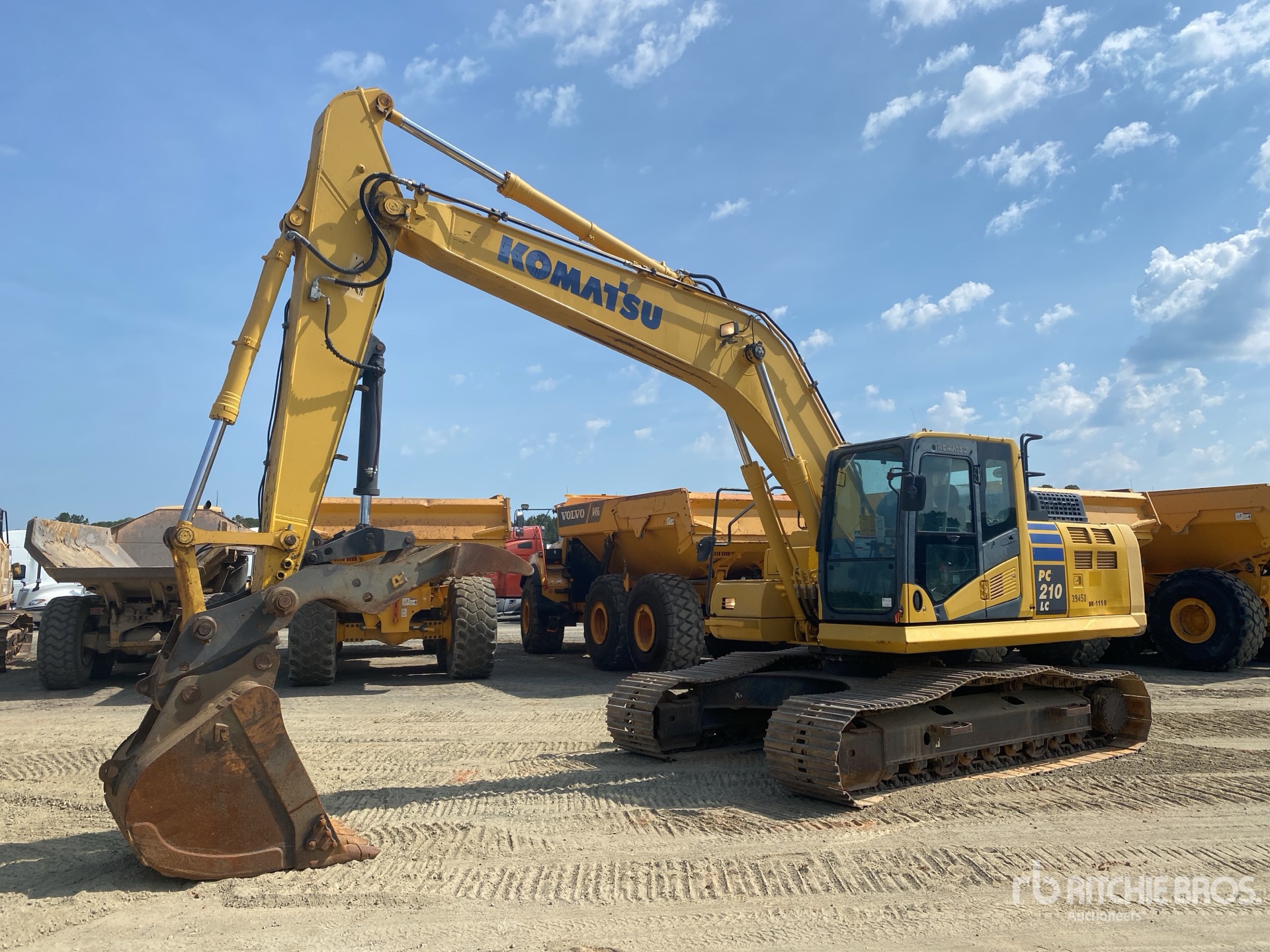 Photo of a 2017 Komatsu PC 210 LC 11
