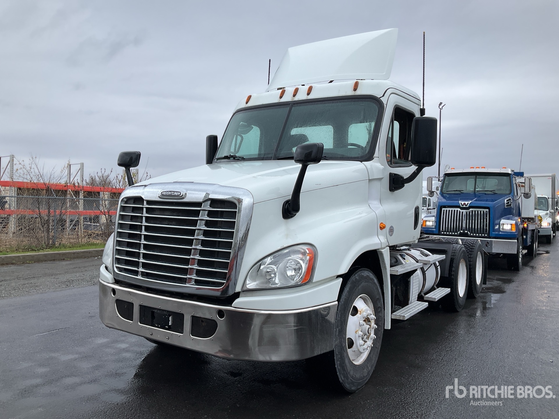 Photo of a 2019 Freightliner CASCADIA 125