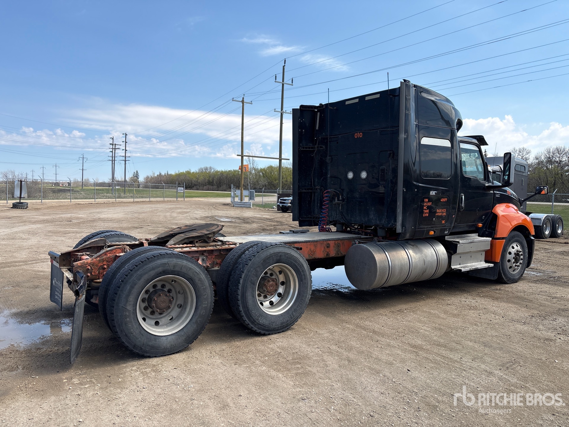 General Appearance with Picture, Right Rear Corner