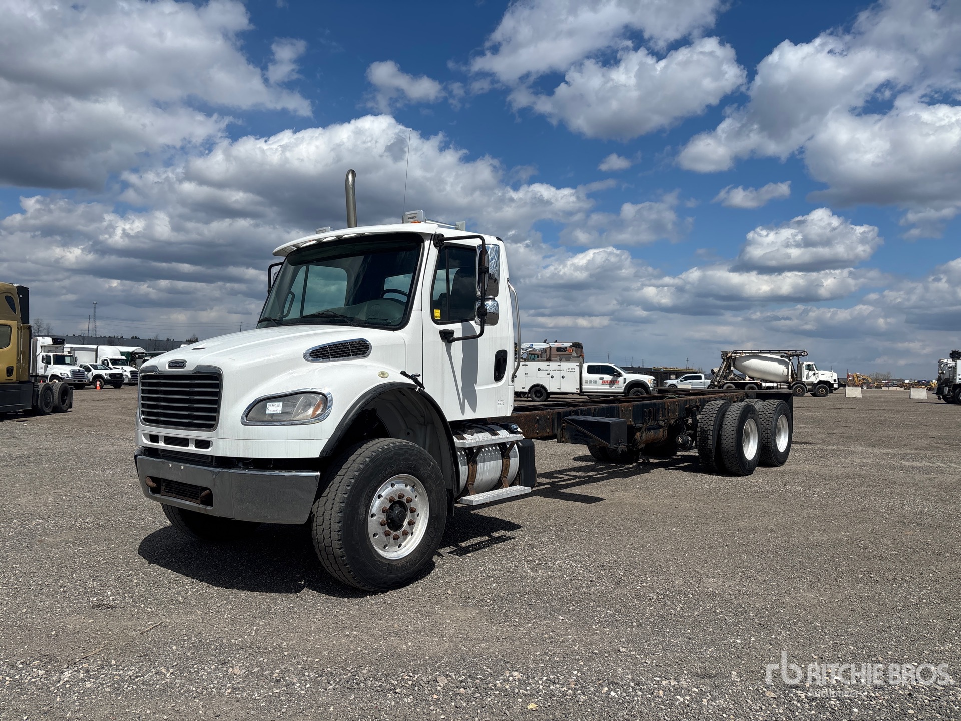 Photo of a 2017 Freightliner M2 106