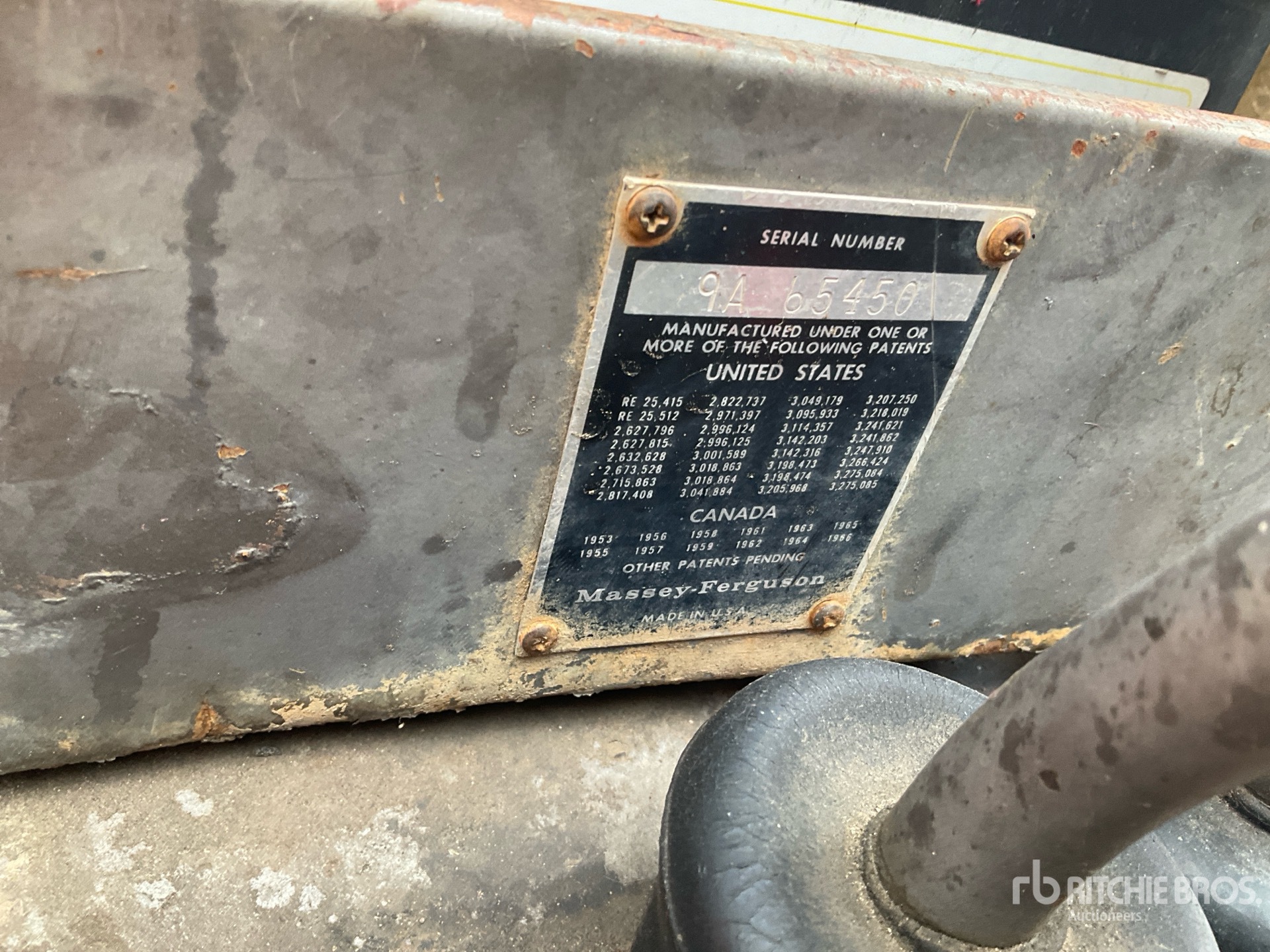 Photo of a 1969 Massey Ferguson 165