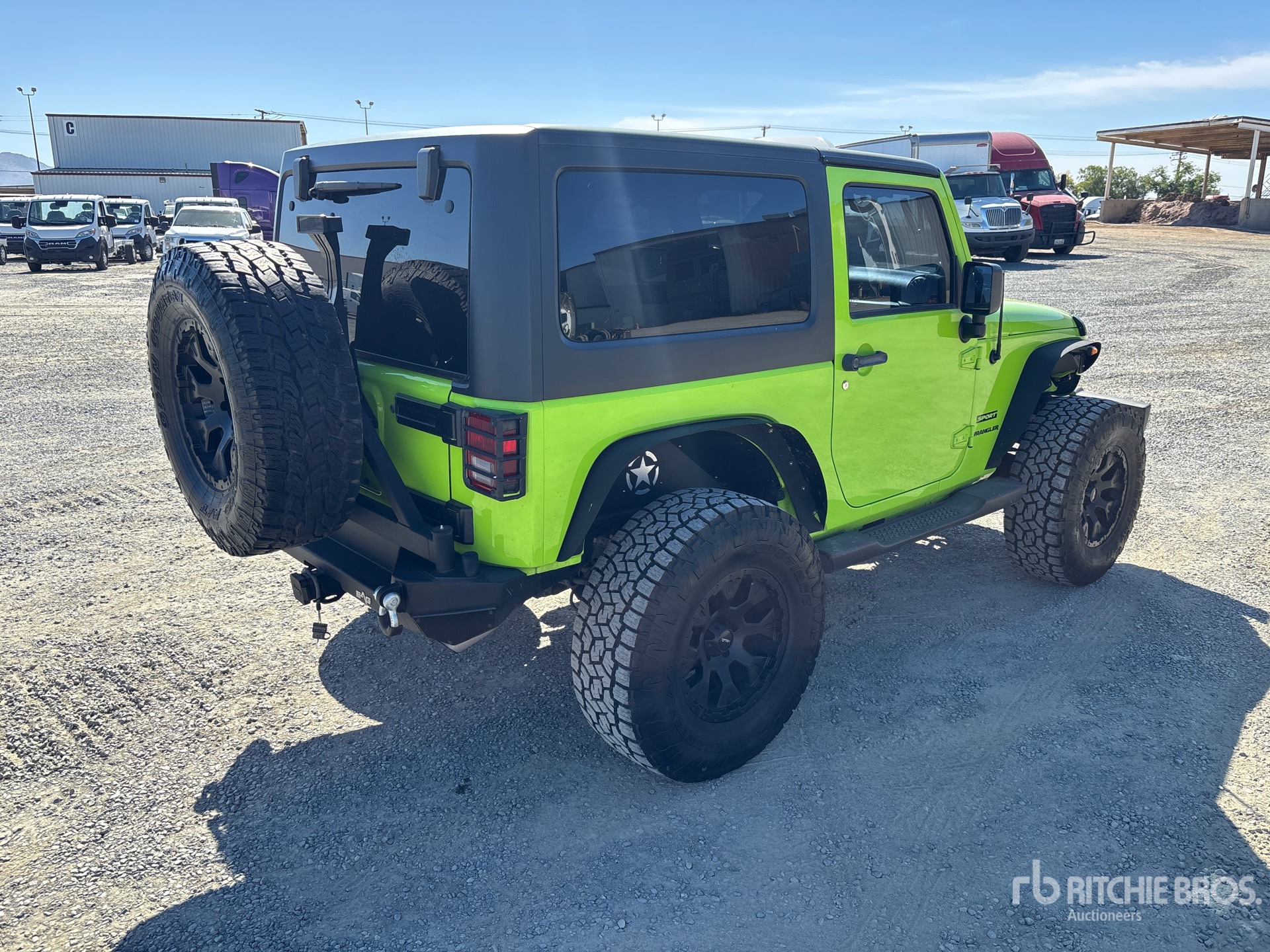General Appearance with Picture, Right Rear Corner