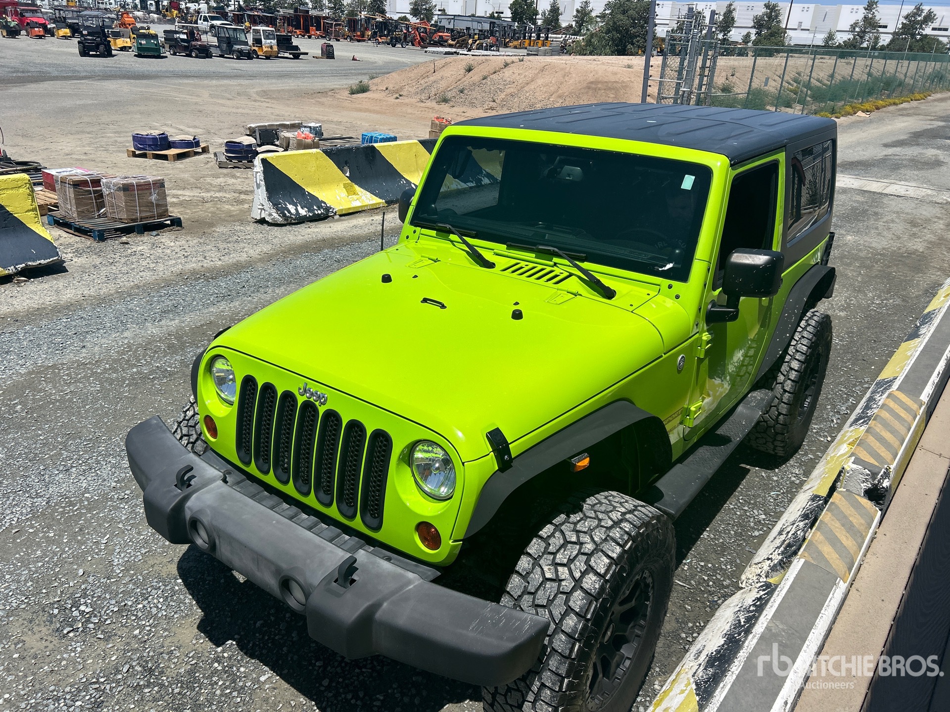 Photo of a 2013 Jeep WRANGLER SPORT