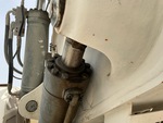 Hydraulics with Ausleger Hubzylinder