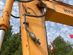 Hydraulics with Auxiliary Hydraulic Plumbing