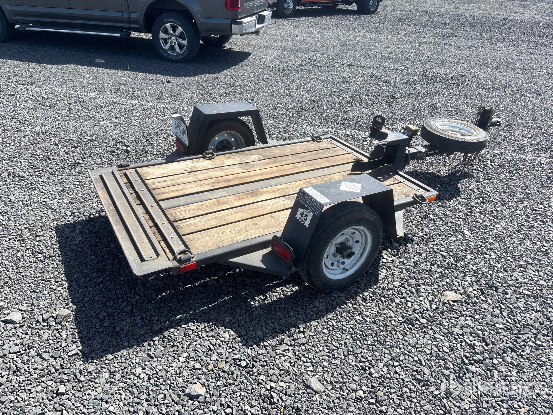 General Appearance with Picture, Right Rear Corner