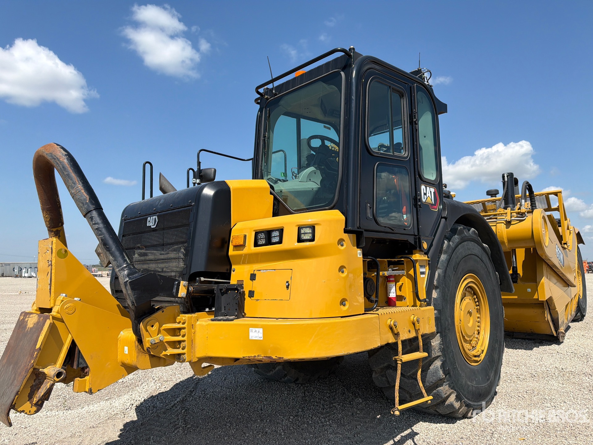 2023 Caterpillar 637K