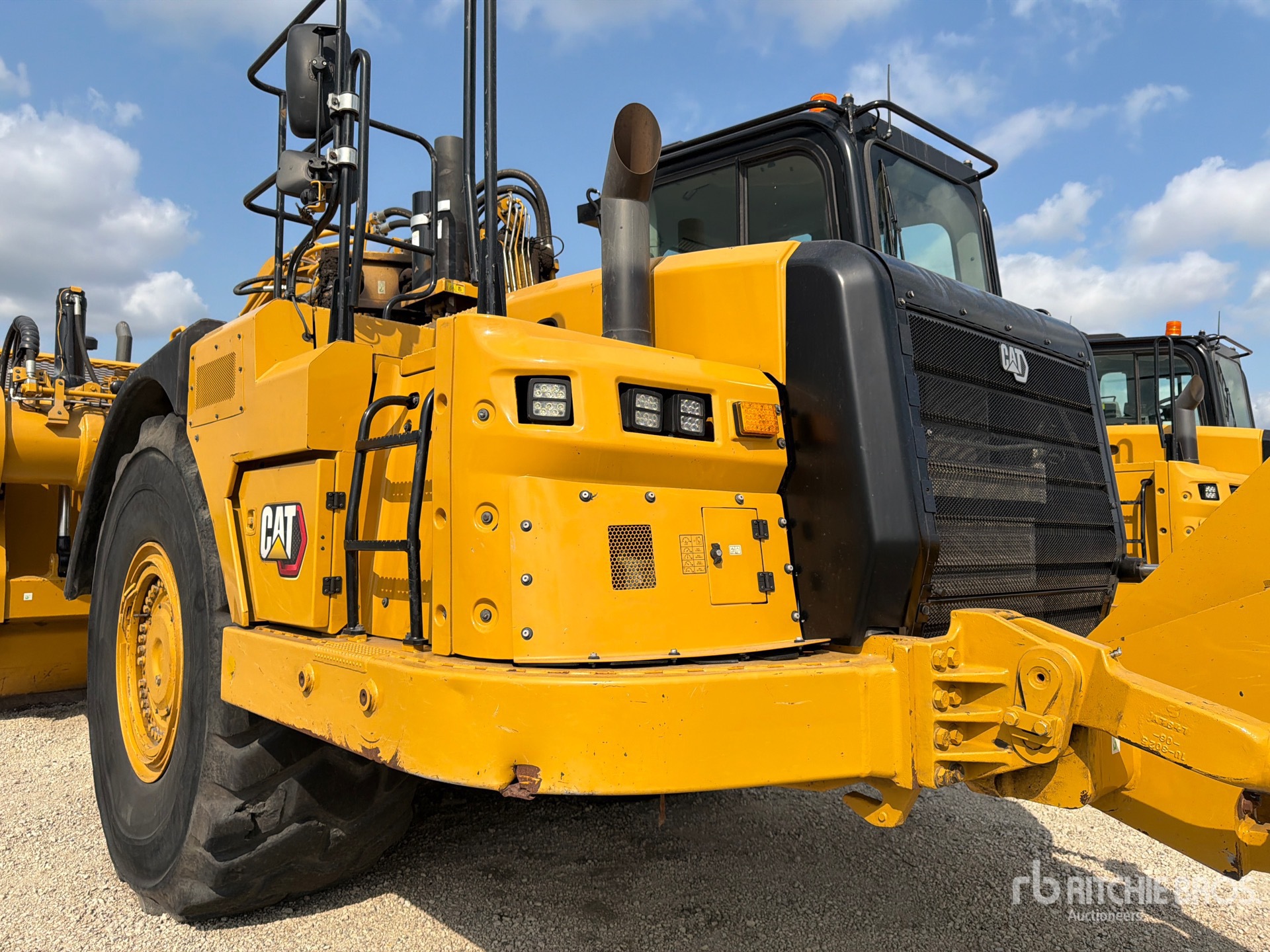 2023 Caterpillar 637K
