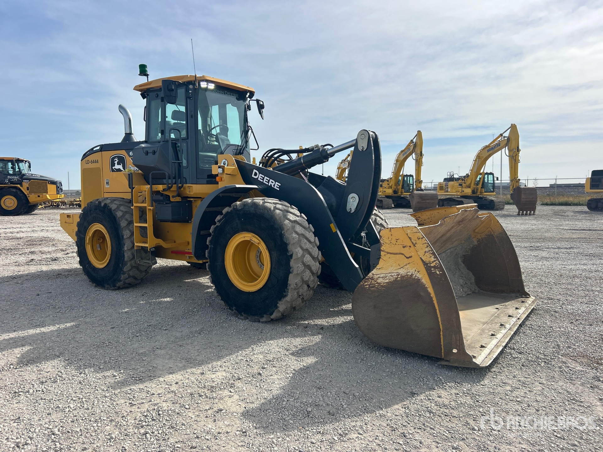 2023 John Deere 644 P-TIER