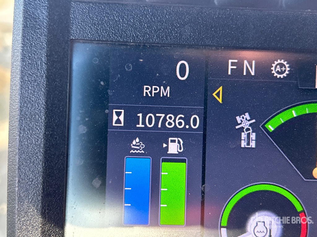 General Appearance with Hour Meter / Odometer