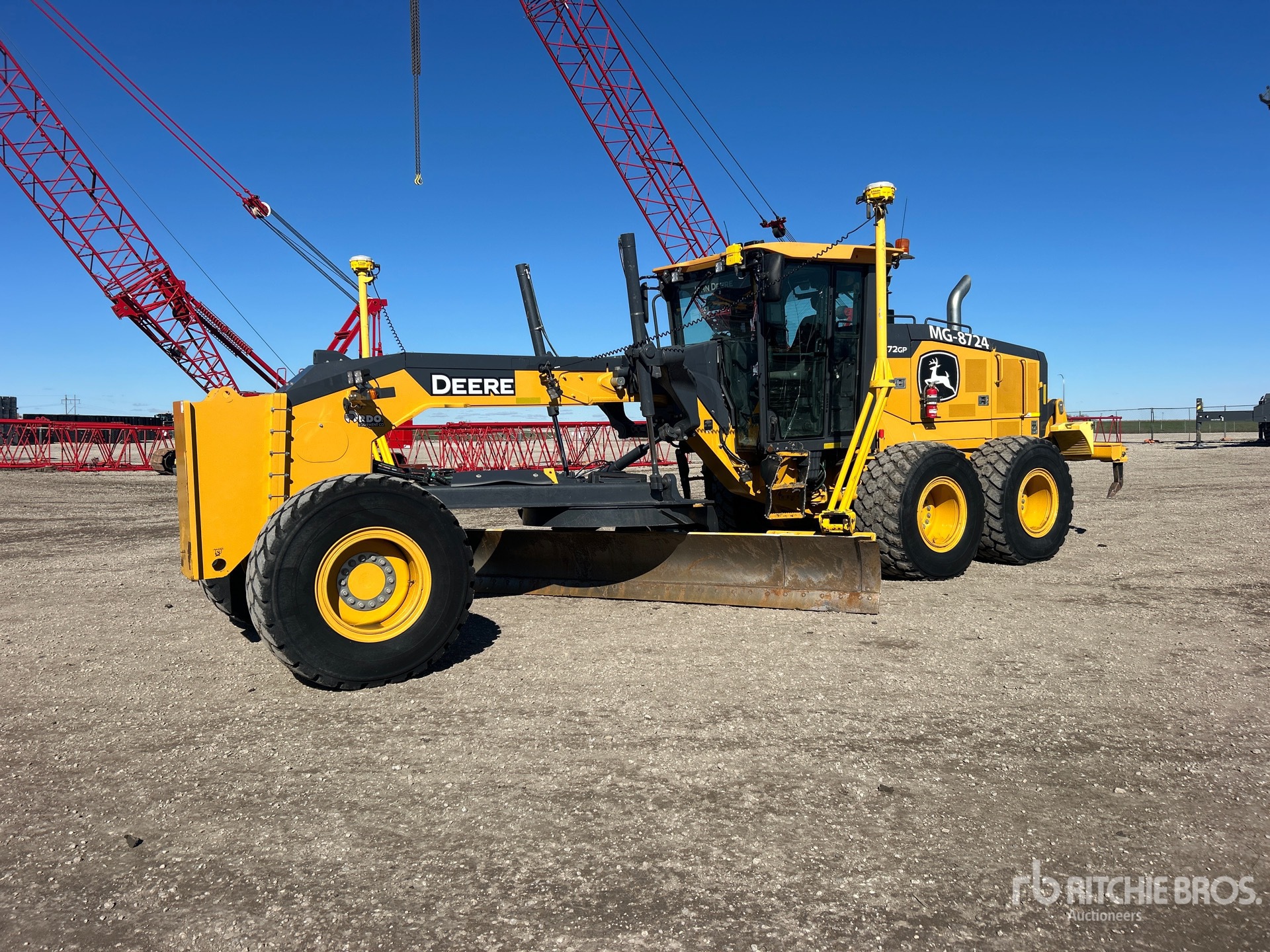 Photo of 2024 John Deere 872G