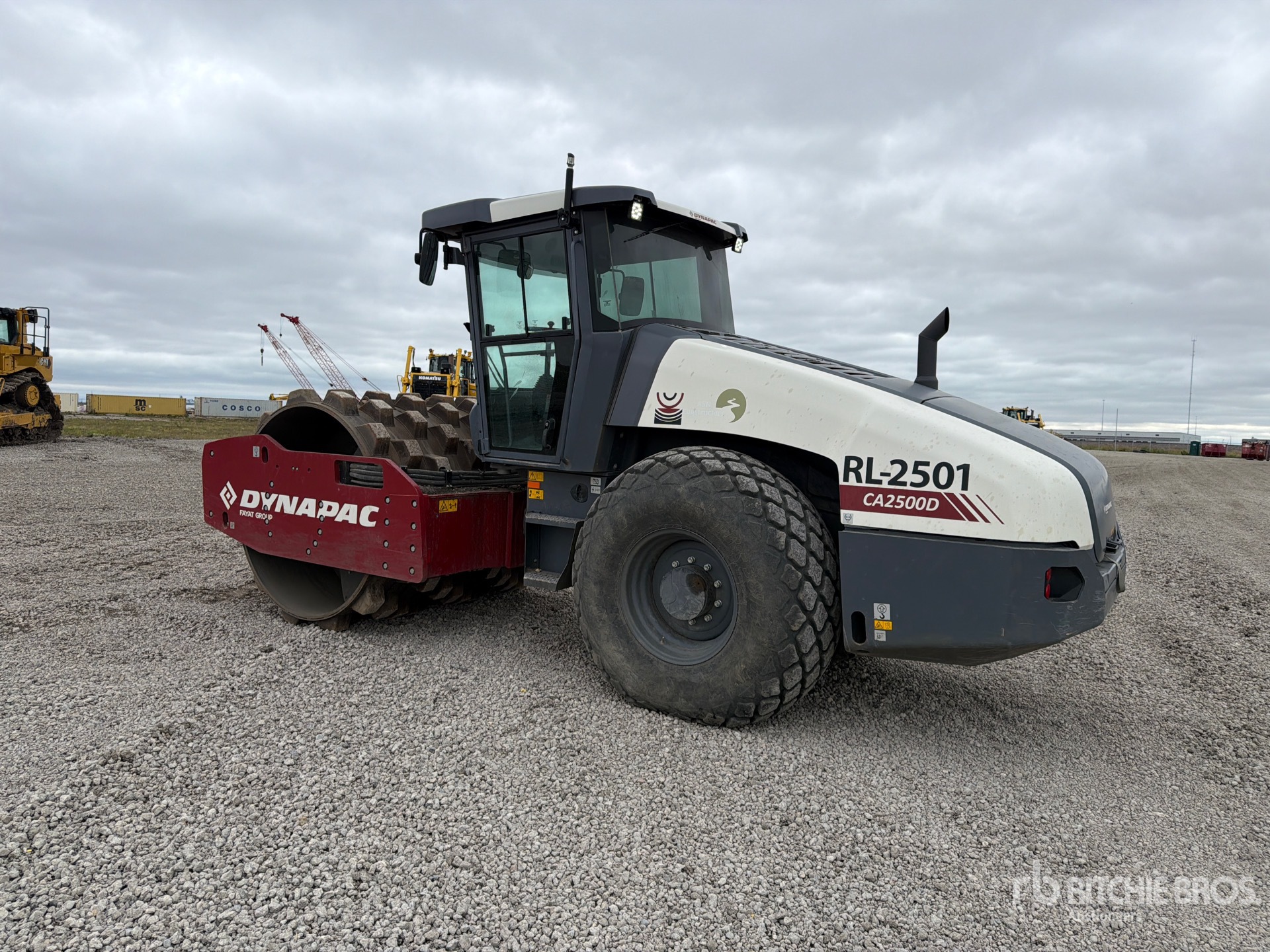 2023 Dynapac CA2500D