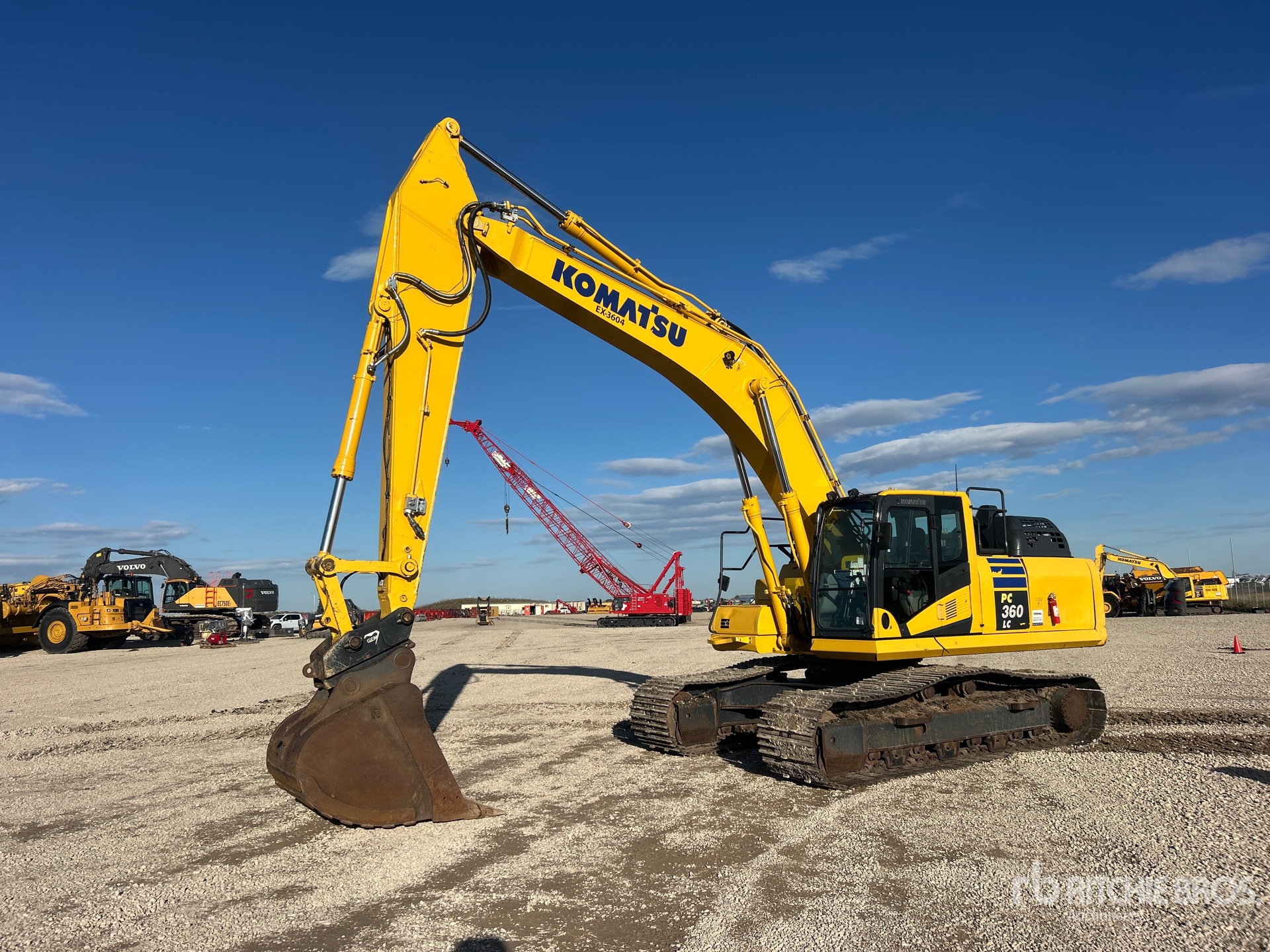 2023 Komatsu PC360LC-11