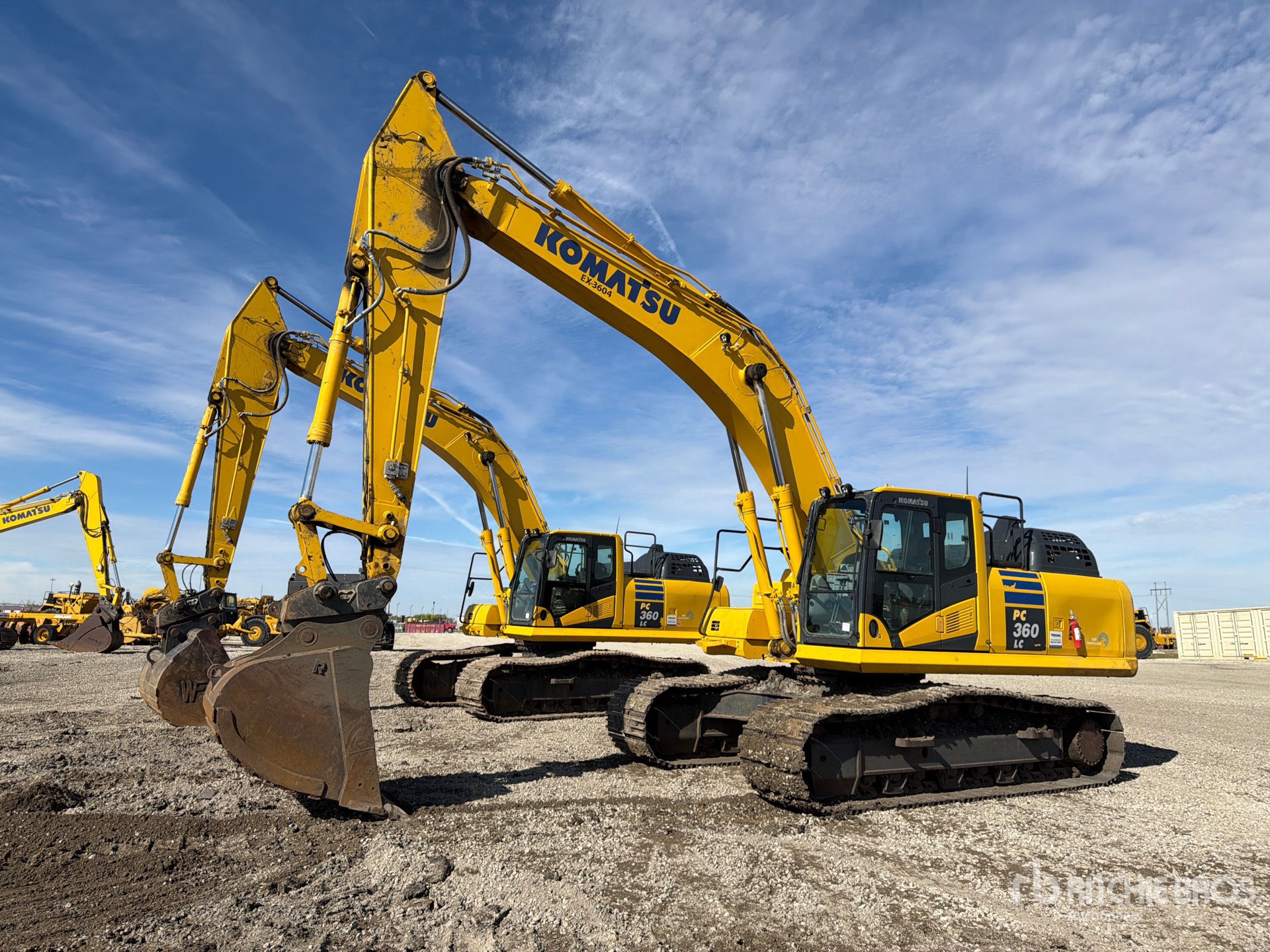 Photo of 2023 Komatsu PC360LC-11