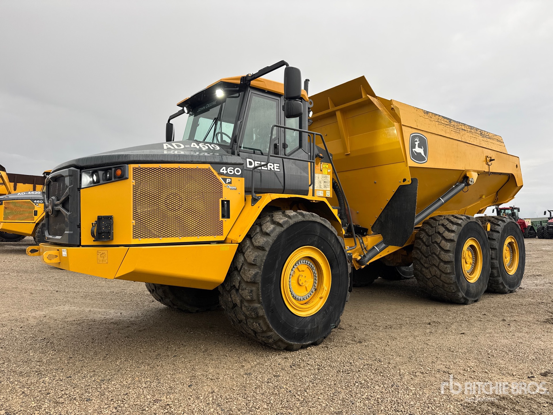 Photo of 2024 John Deere 460 P-TIER