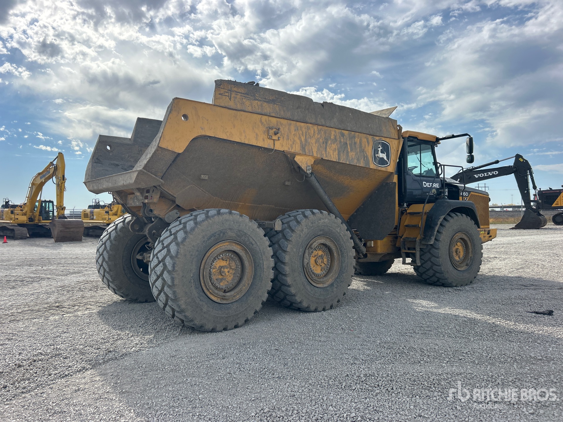 2024 John Deere 460 P-TIER