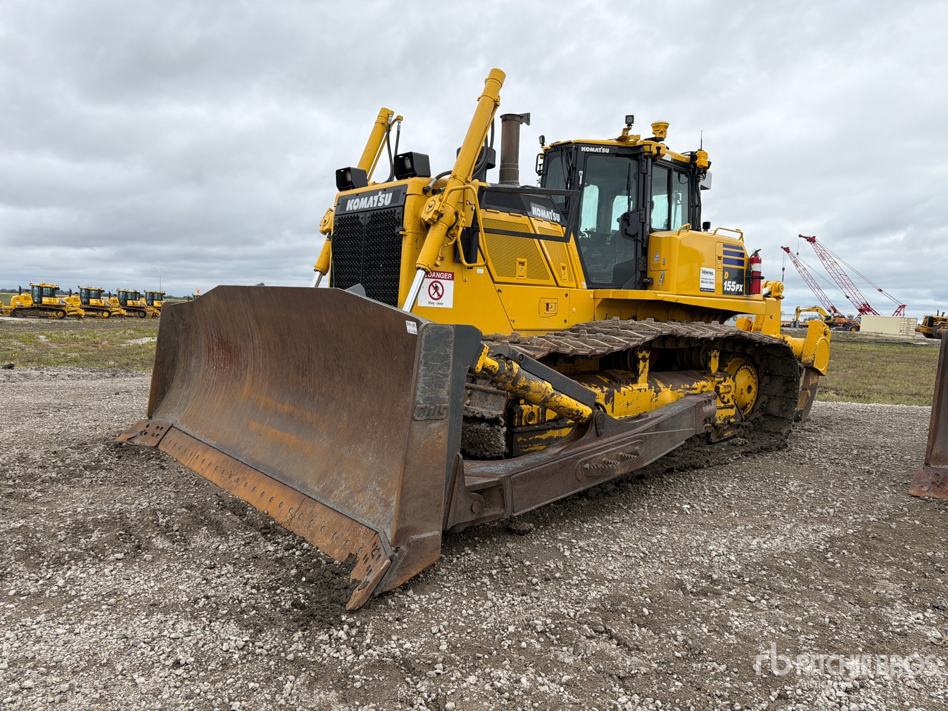 2024 Komatsu D155PX-8