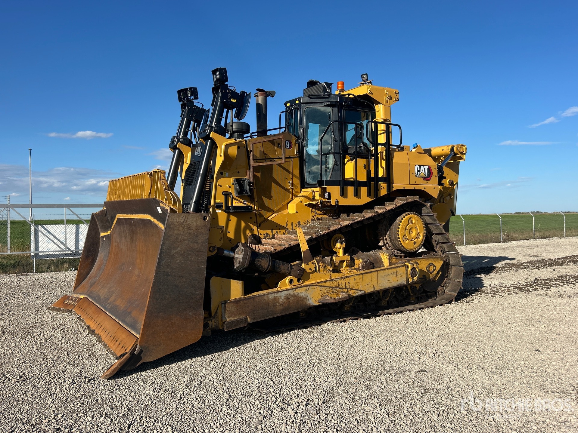 Photo of 2023 Caterpillar D9
