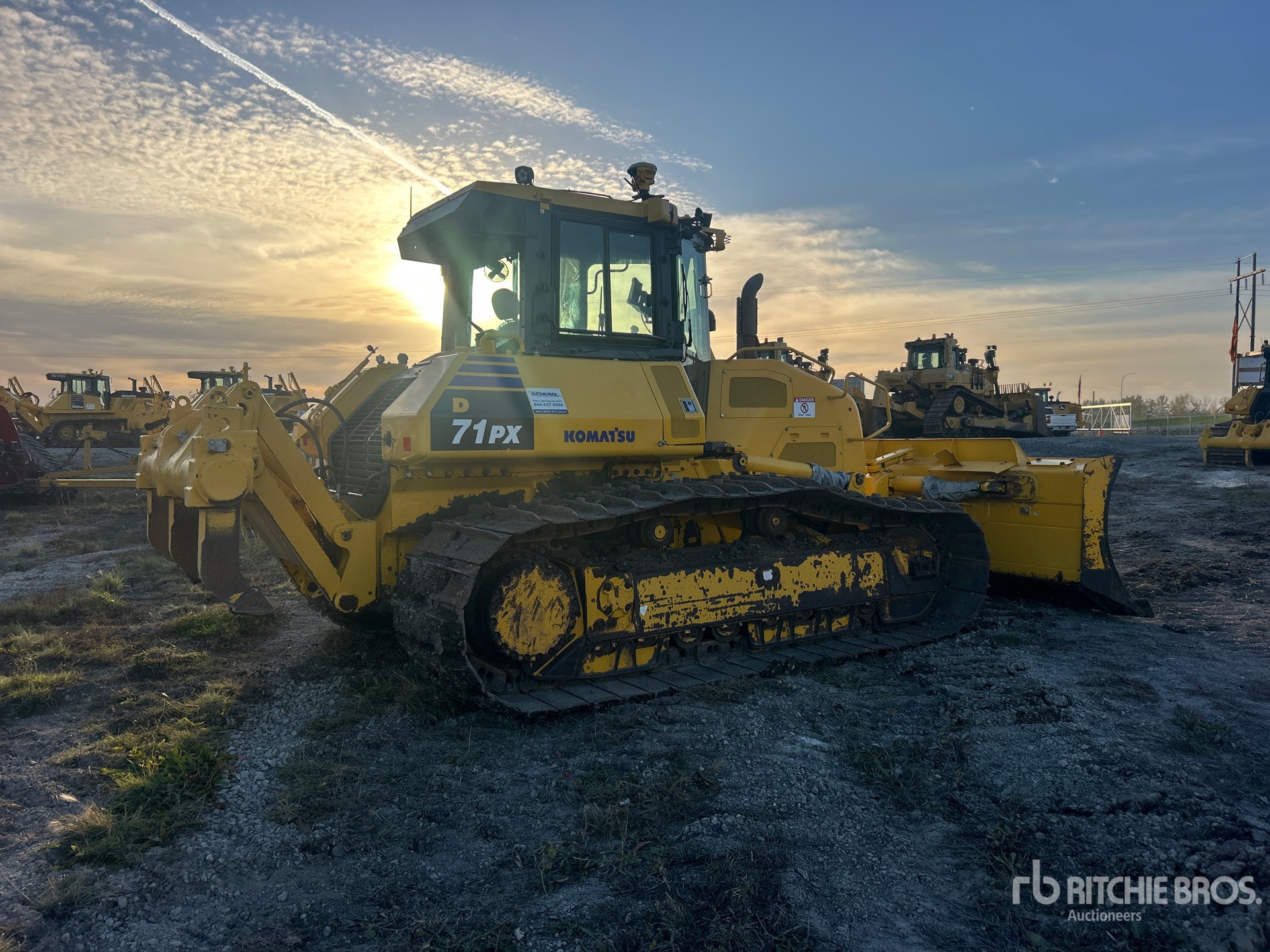 2024 Komatsu D71PX-24