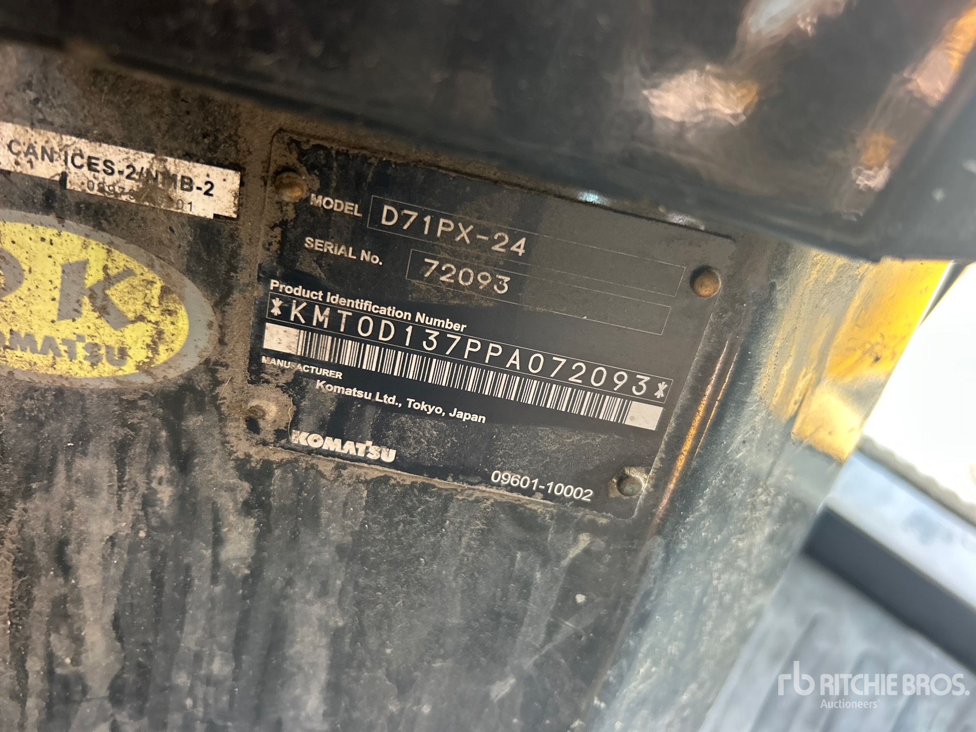 2024 Komatsu D71PX-24