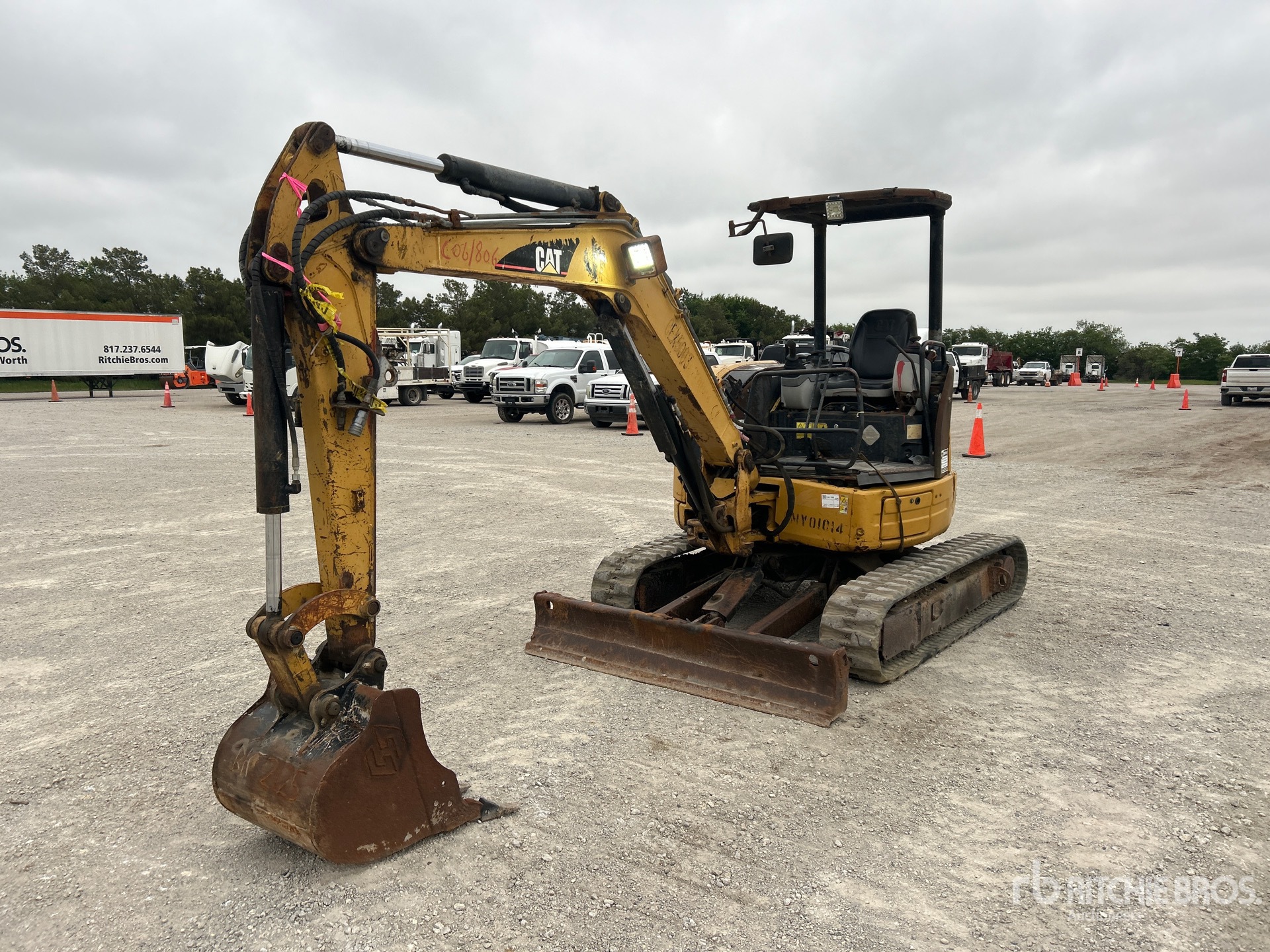 Photo of a 2007 Caterpillar 303.5C CR