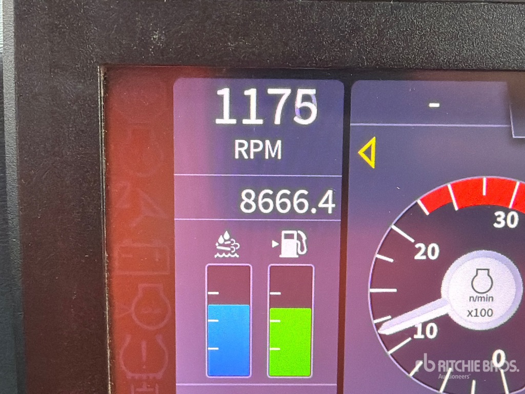 General Appearance with Hour Meter / Odometer