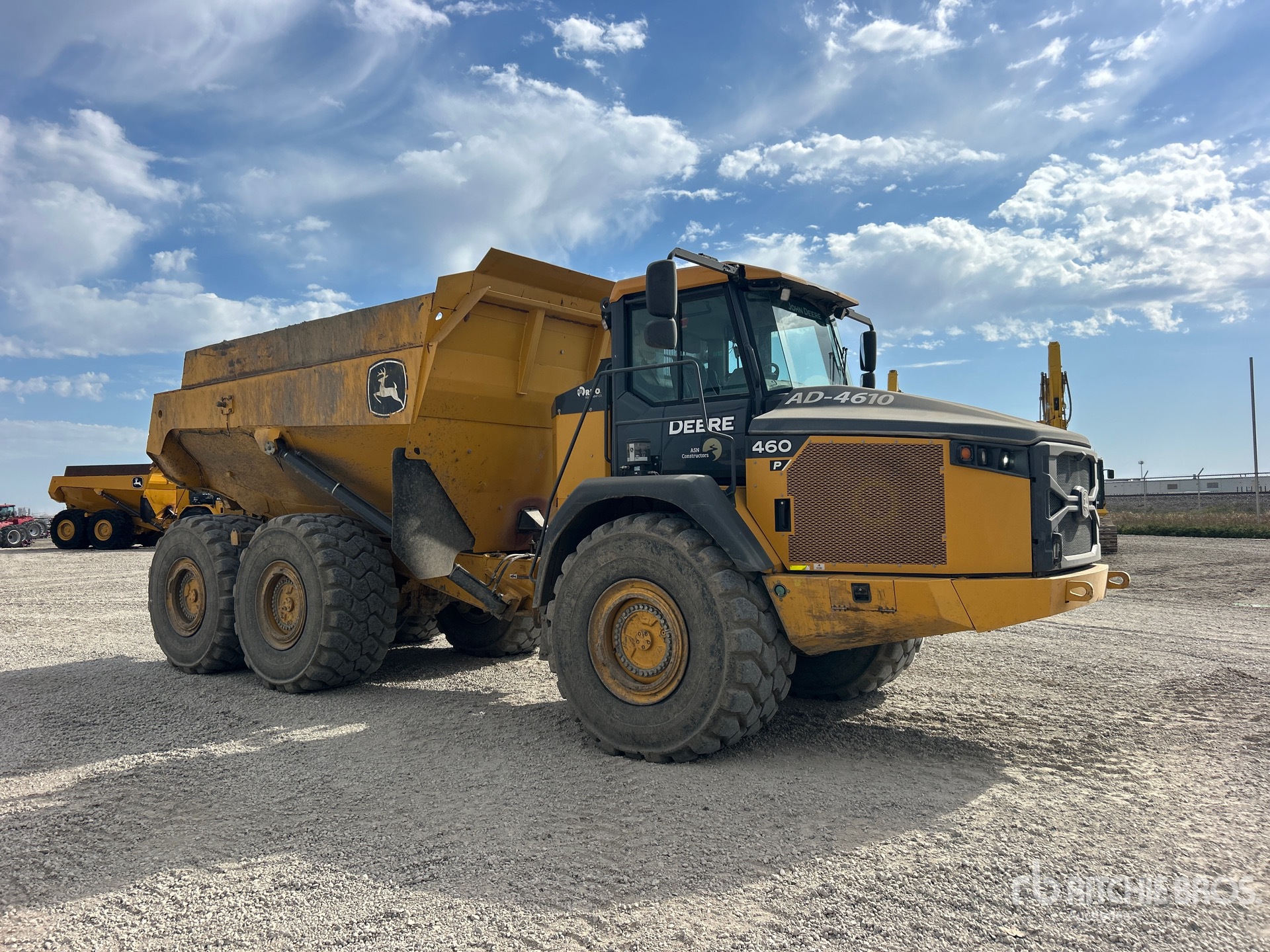 2024 John Deere 460 P-TIER