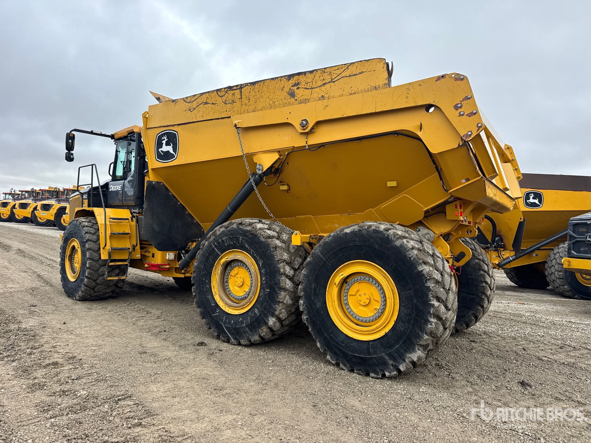 2024 John Deere 460 P-TIER