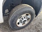 Underbody with Right Steer Tire