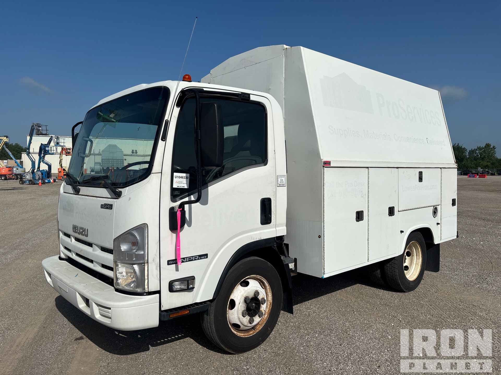 General Appearance with Picture, Left Front Corner