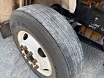 4 Underbody - Truck with Right Steer Tire