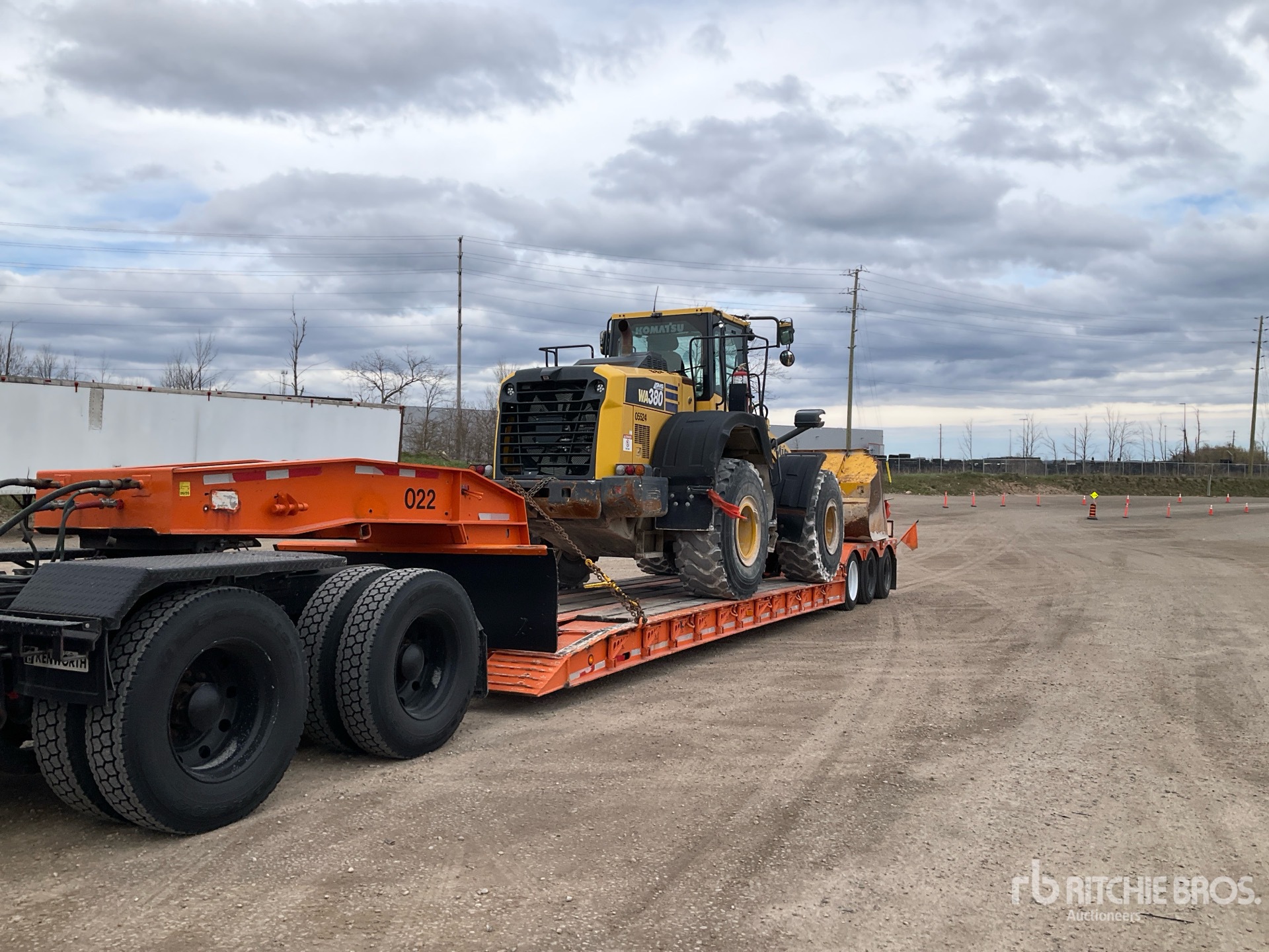 Photo of a 2018 Komatsu 380-8