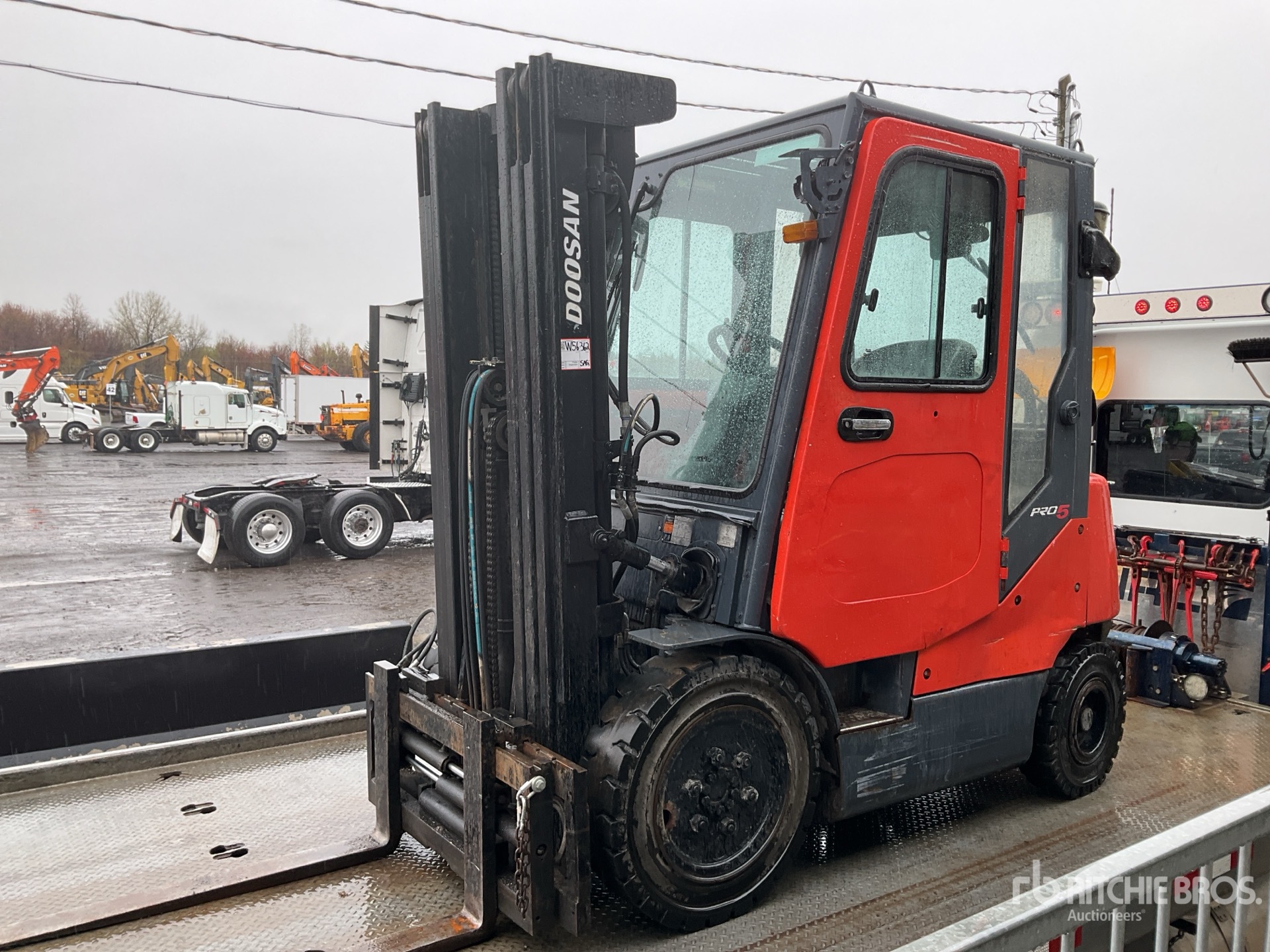 2010 Doosan G25E-5