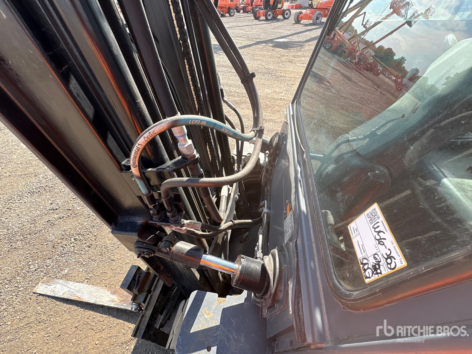 2010 Doosan G25E-5