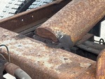 Underbody with Zylinderbolzen und -lager