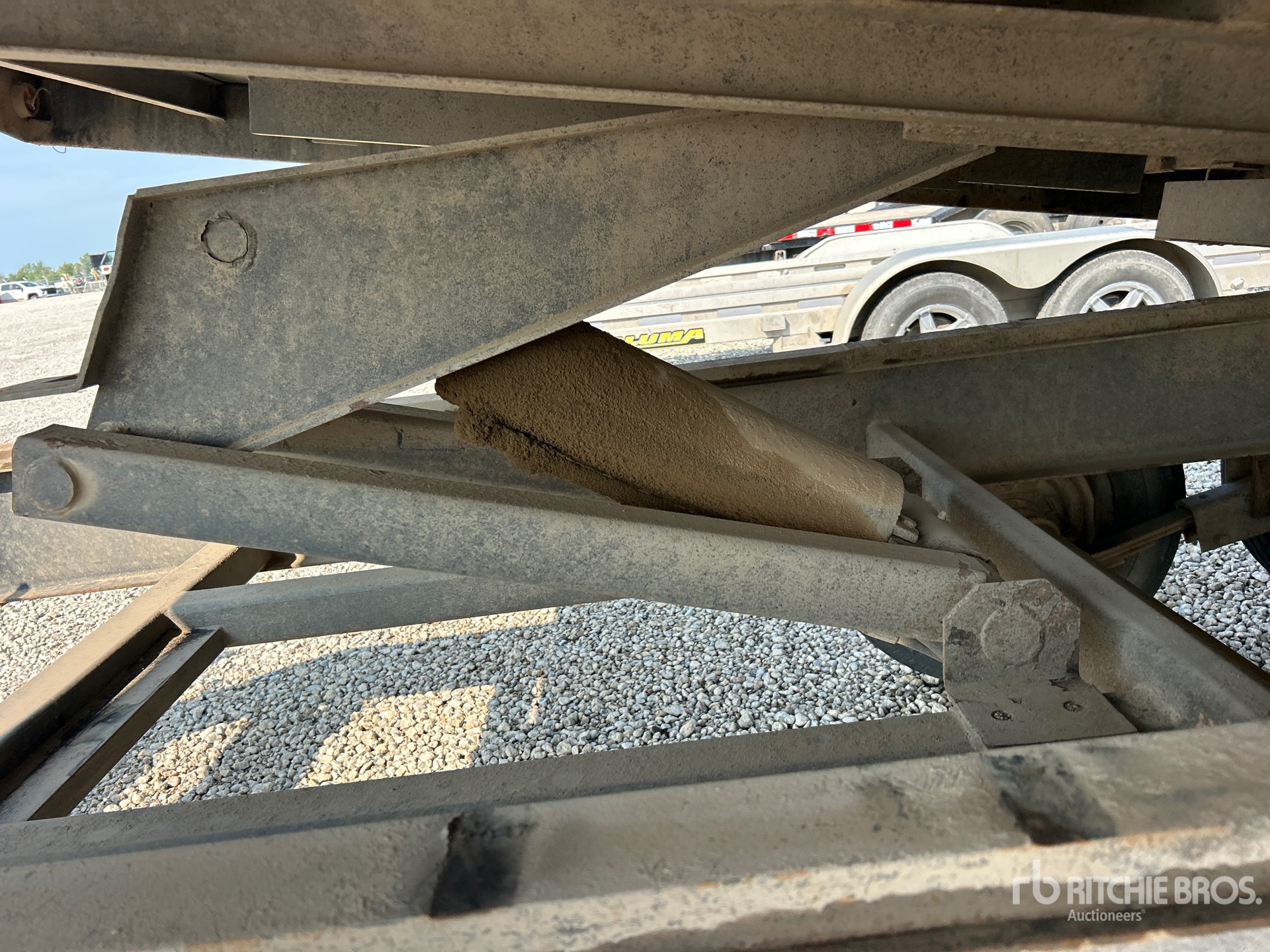 2024 Load Trail DZ961414K