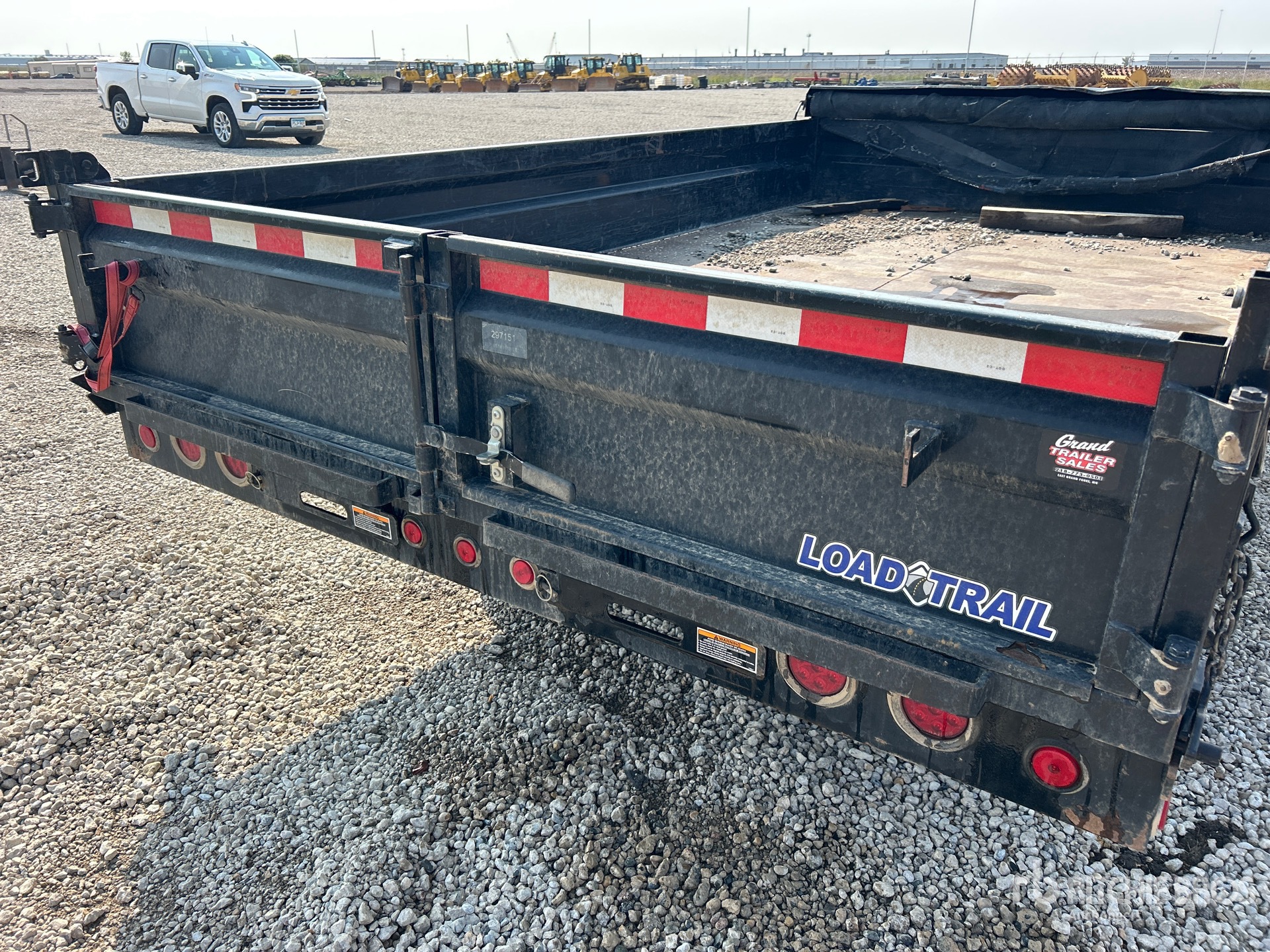 2024 Load Trail DZ961414K