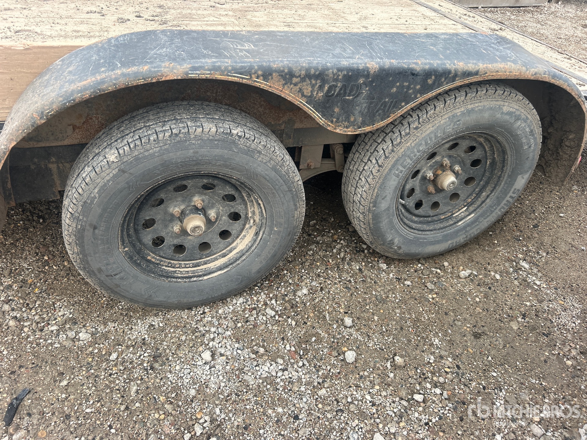 2023 Load Trail CH83167K