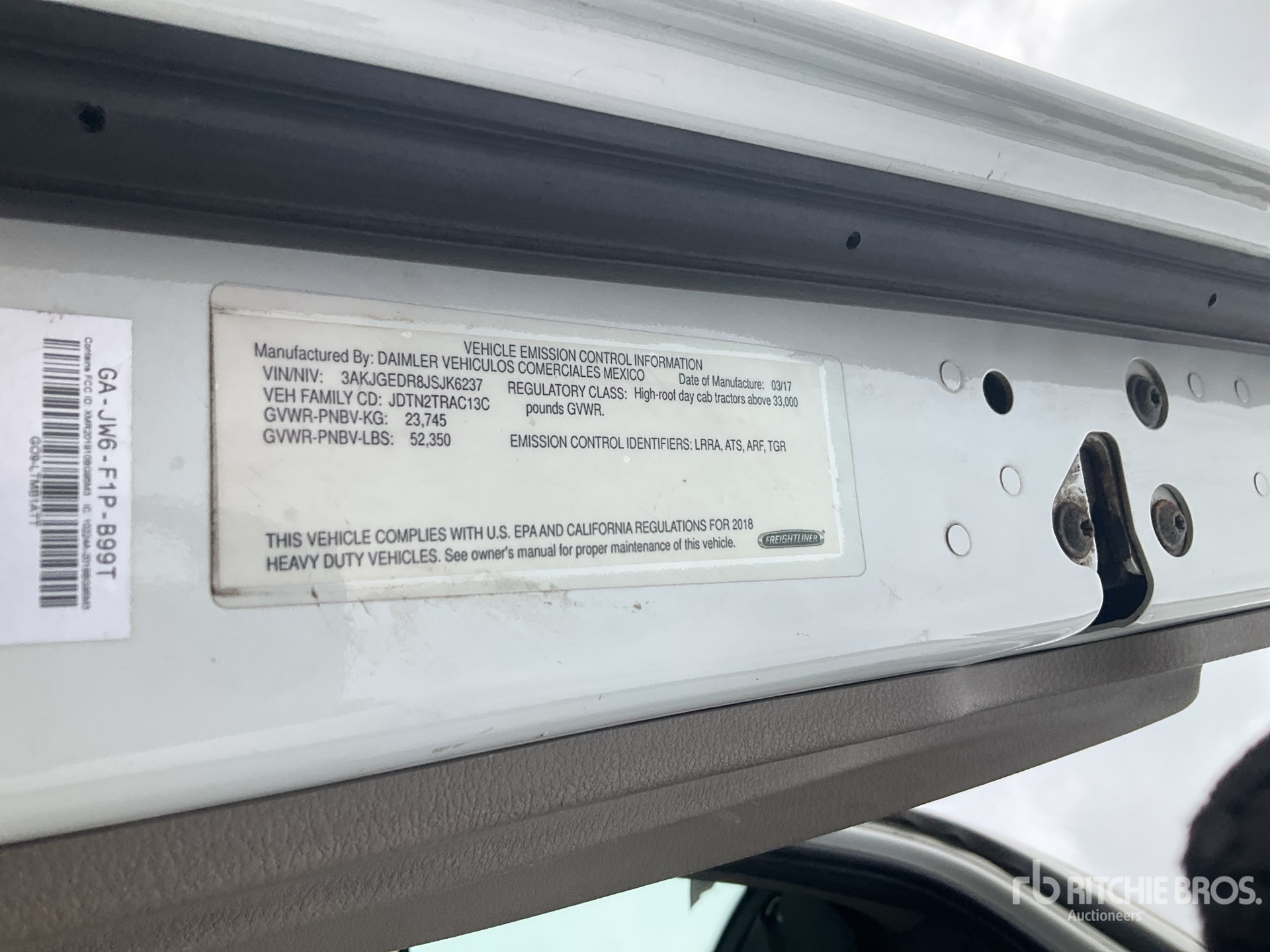 Photo of a 2018 Freightliner CASCADIA