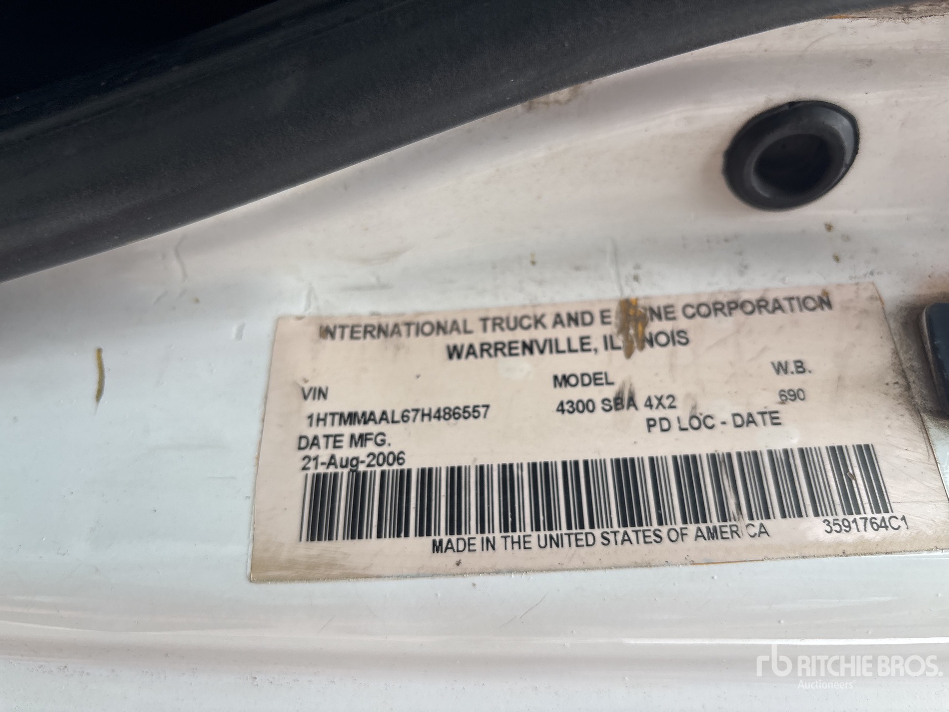 Photo of a 2007 International 4300