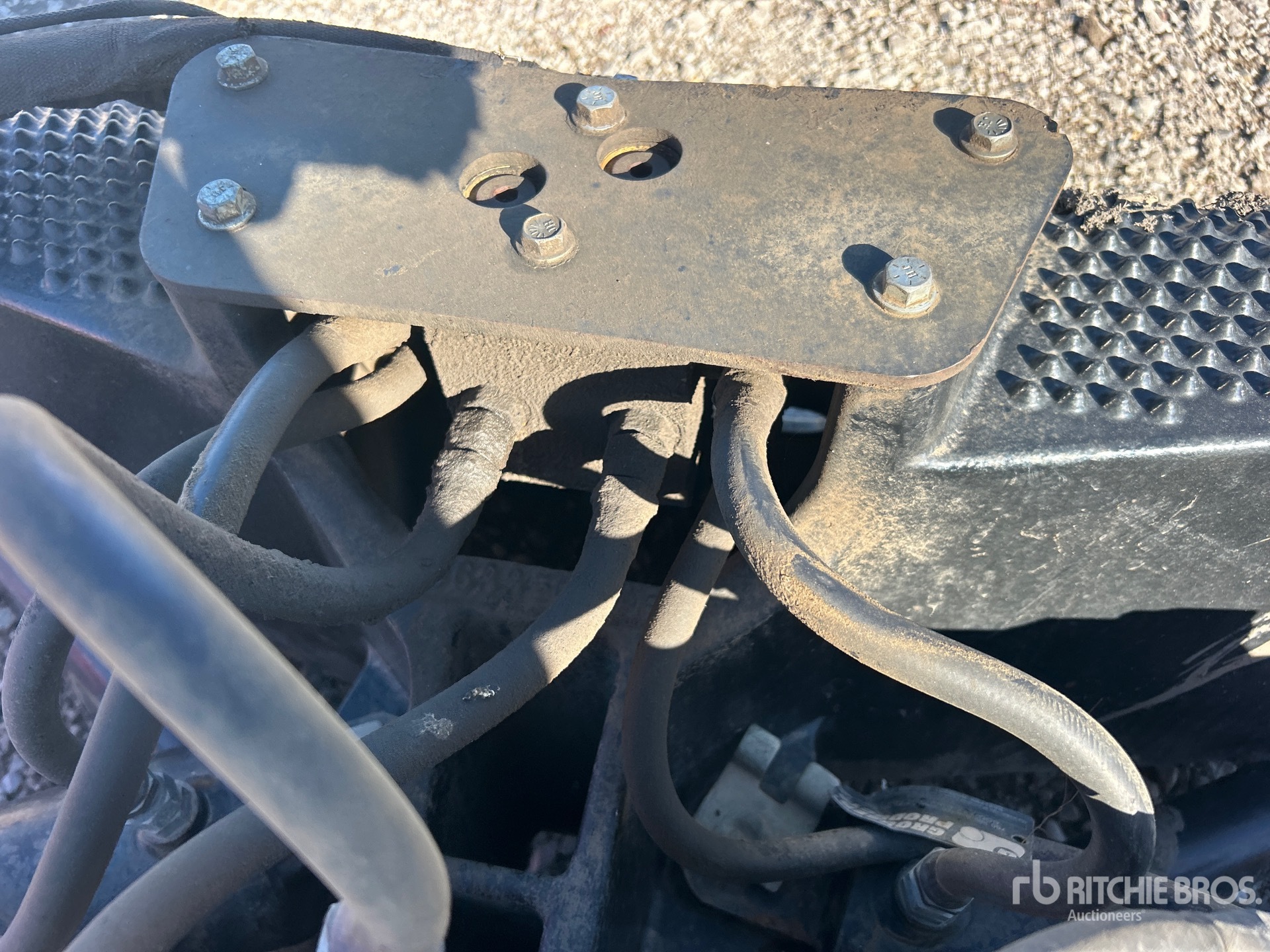 Grouser Products 1300
