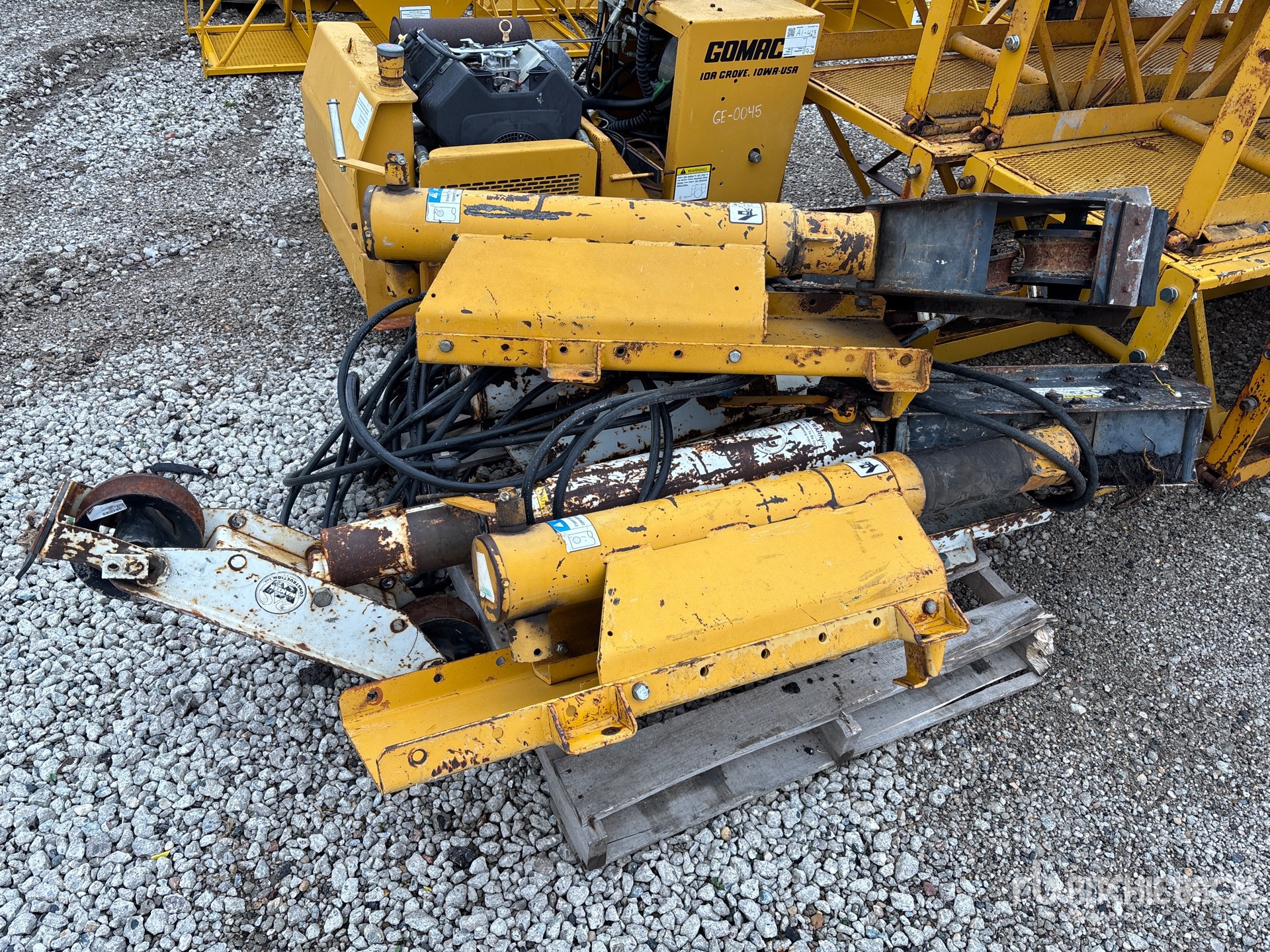2005 Gomaco 4000 SPANIT