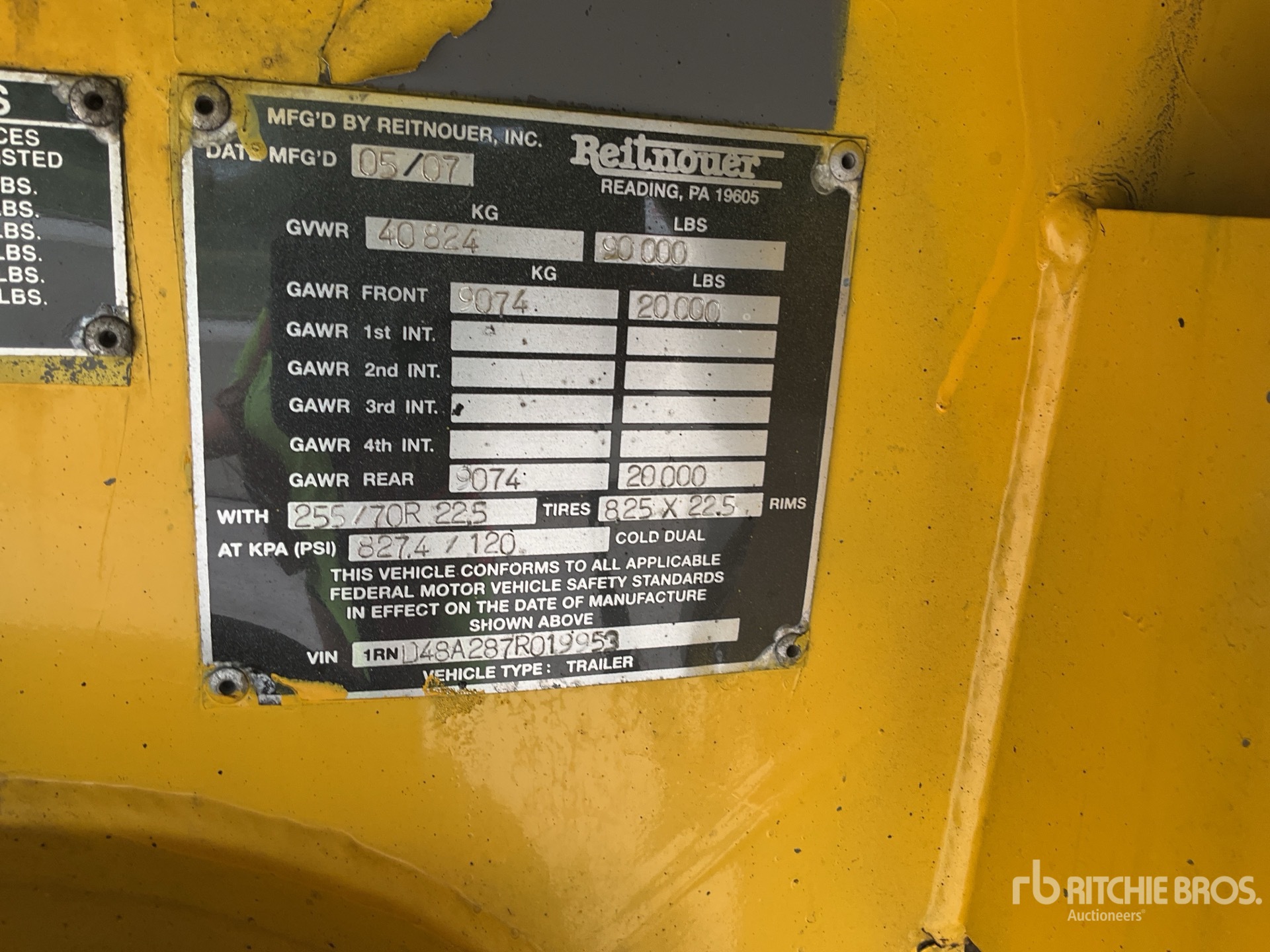 Photo of a 2007 Reitnouer 48 ft T/A