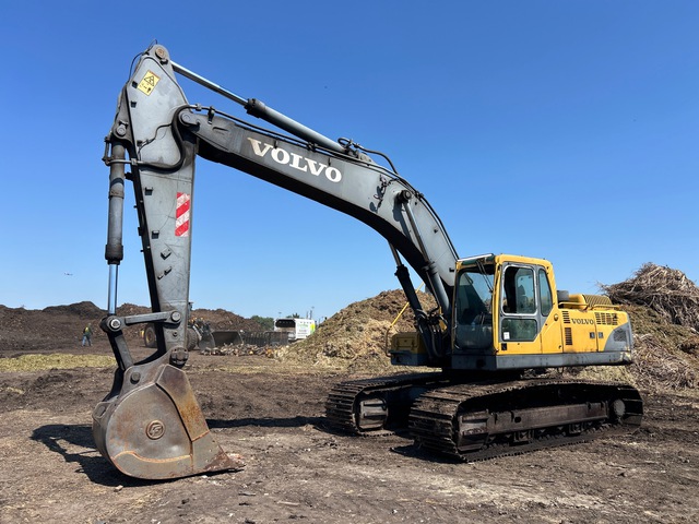 2003 Volvo EC330BLC Tracked Excavator 2003 Volvo EC330BLC Tracked Excavator